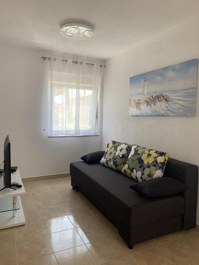 Apartmani Paula Vodice Exteriér fotografie