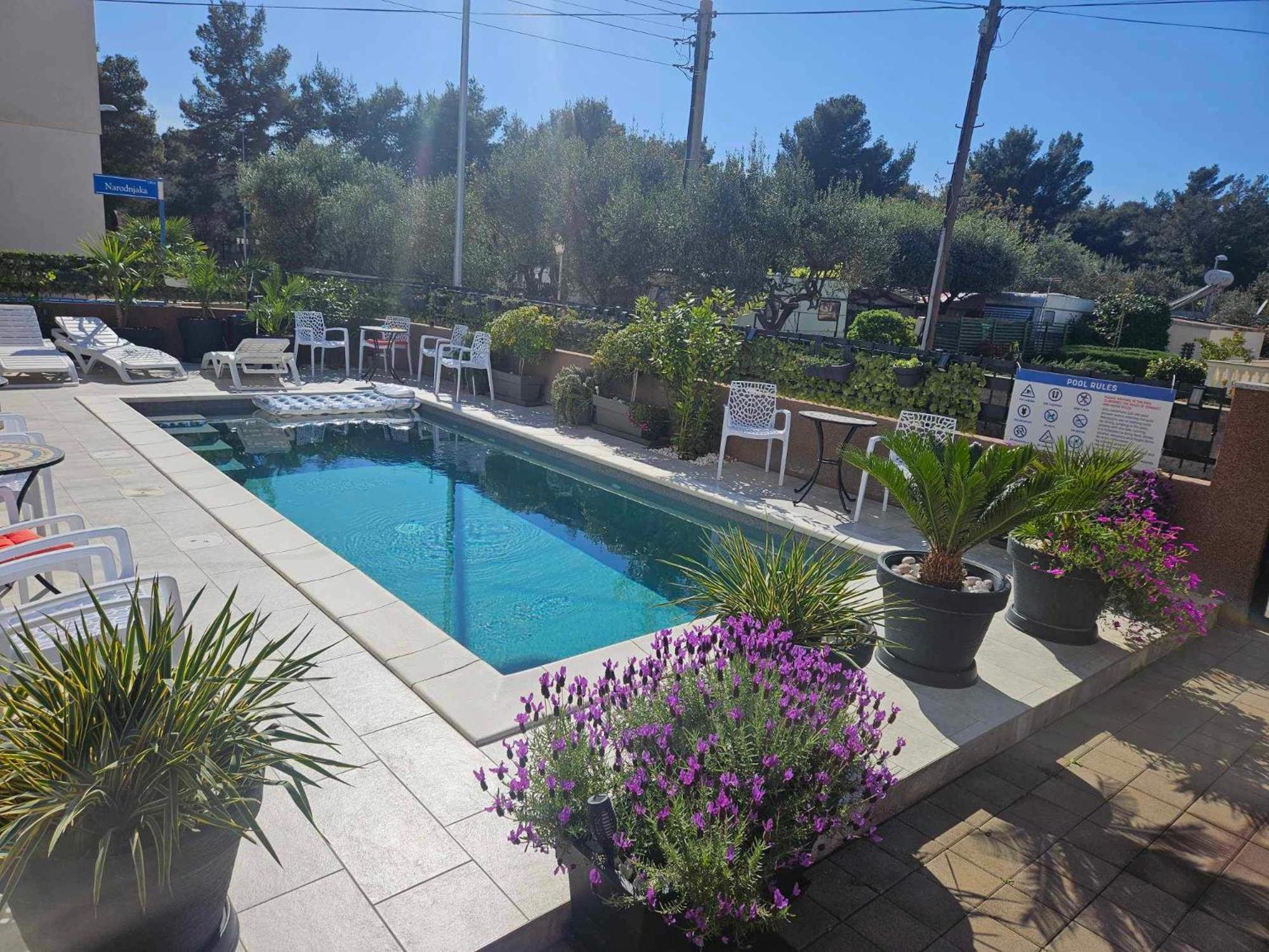 Apartmani Paula Vodice Exteriér fotografie
